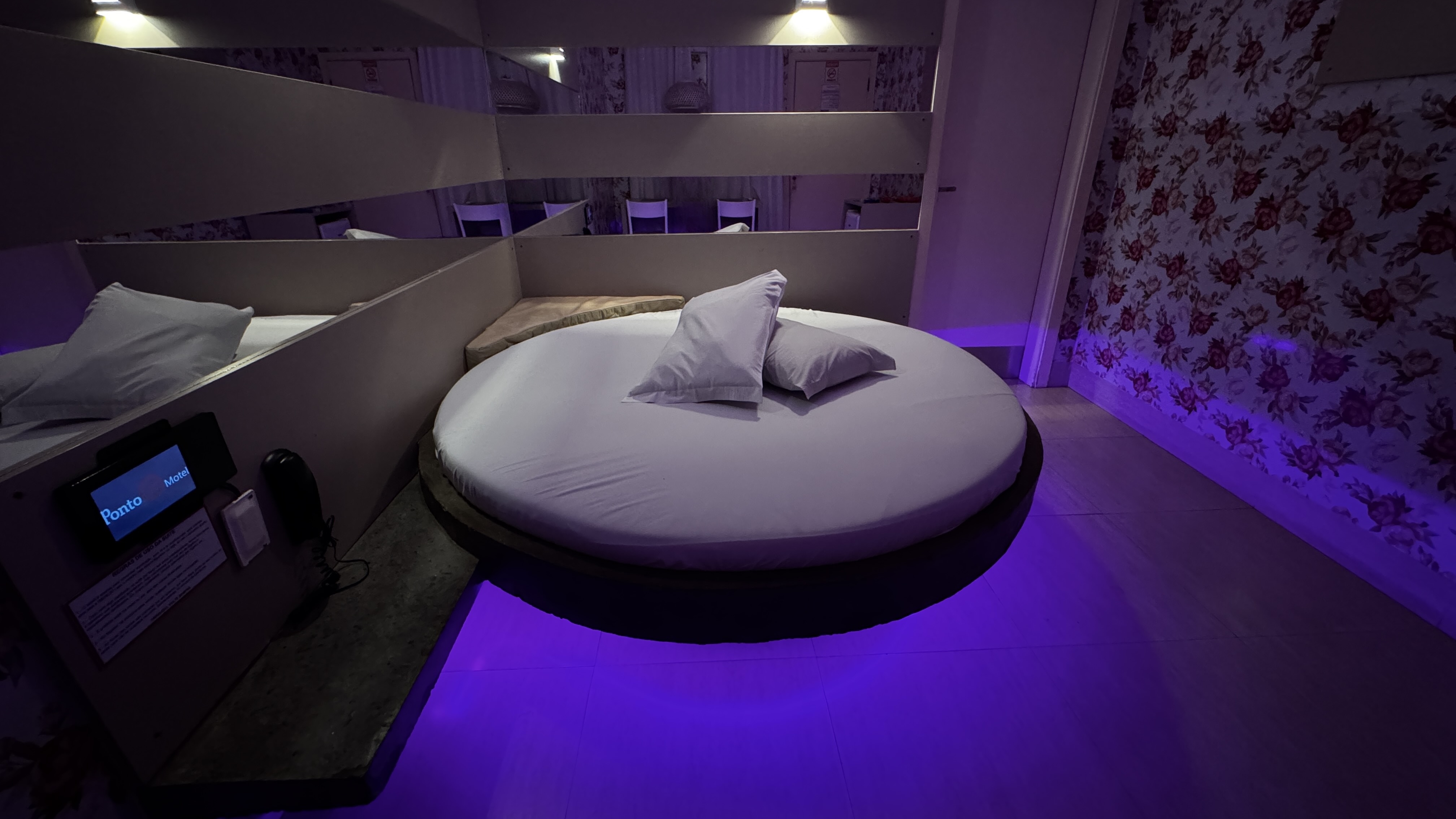 ROMÂNTICA 1 - Ponto G Motel