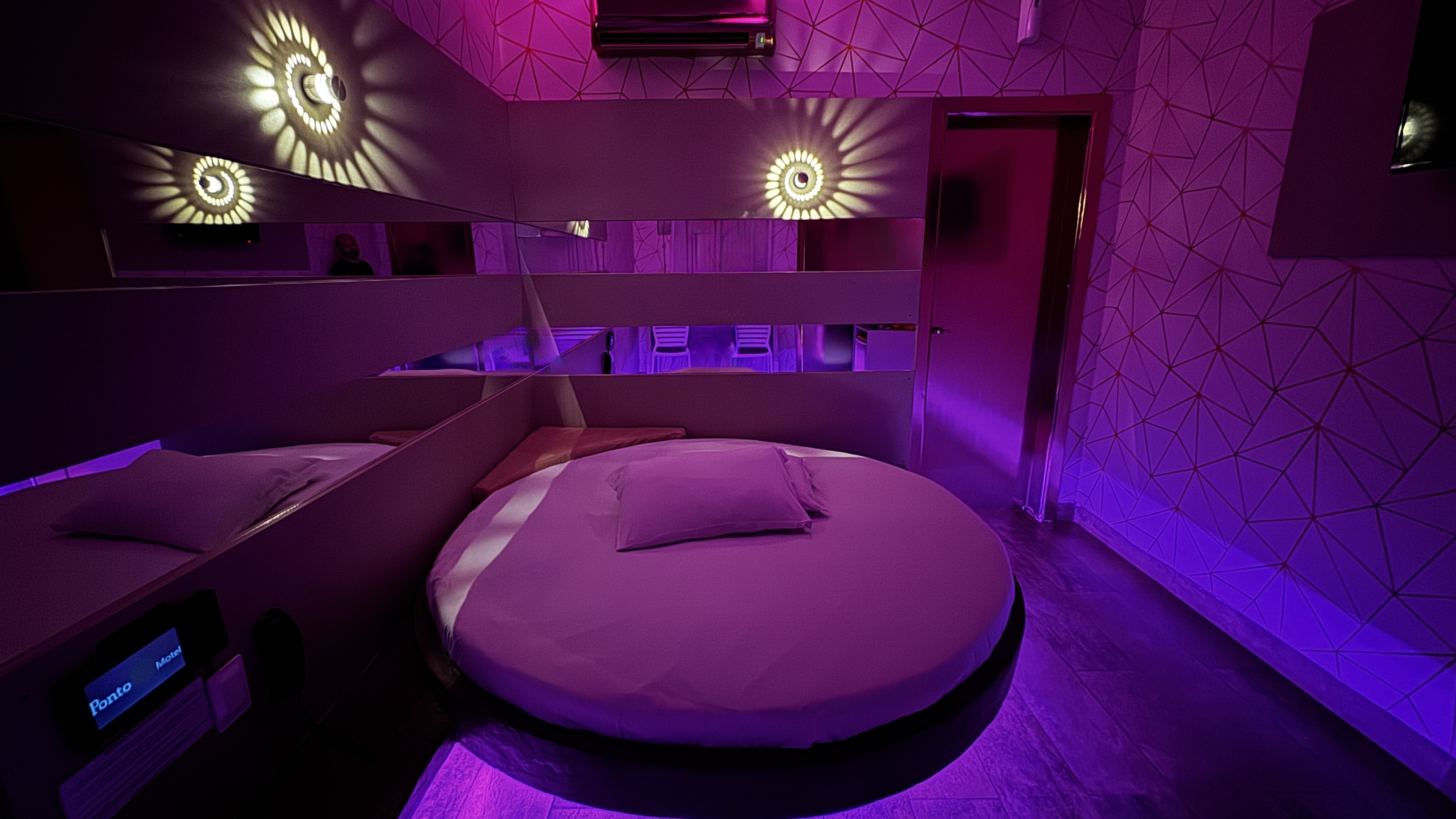 SUÍTE ROMÂNTICA 2 - Ponto G Motel